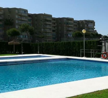 Apartamentos PLAYA LA CALA Parking gratuito Malaga Bagian luar foto
