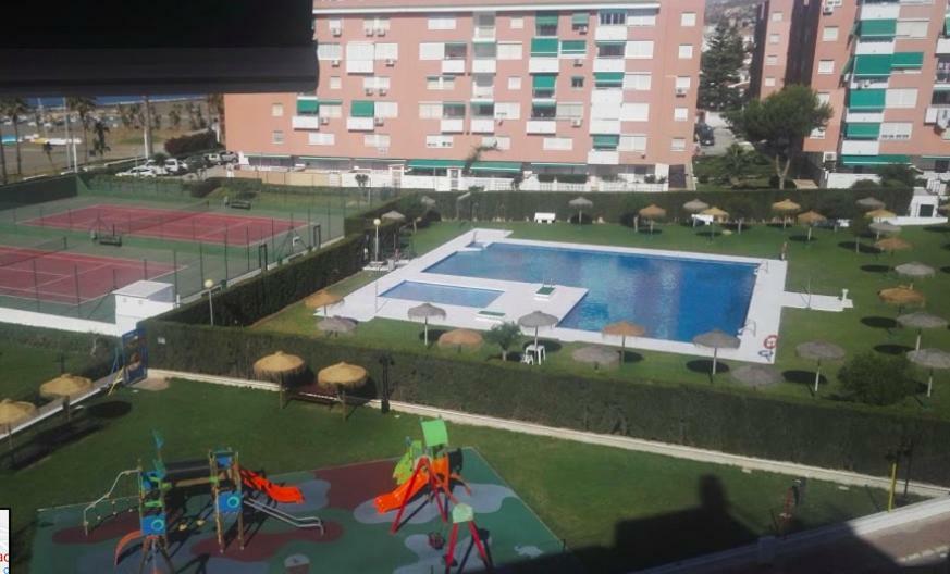 Apartamentos PLAYA LA CALA Parking gratuito Malaga Bagian luar foto