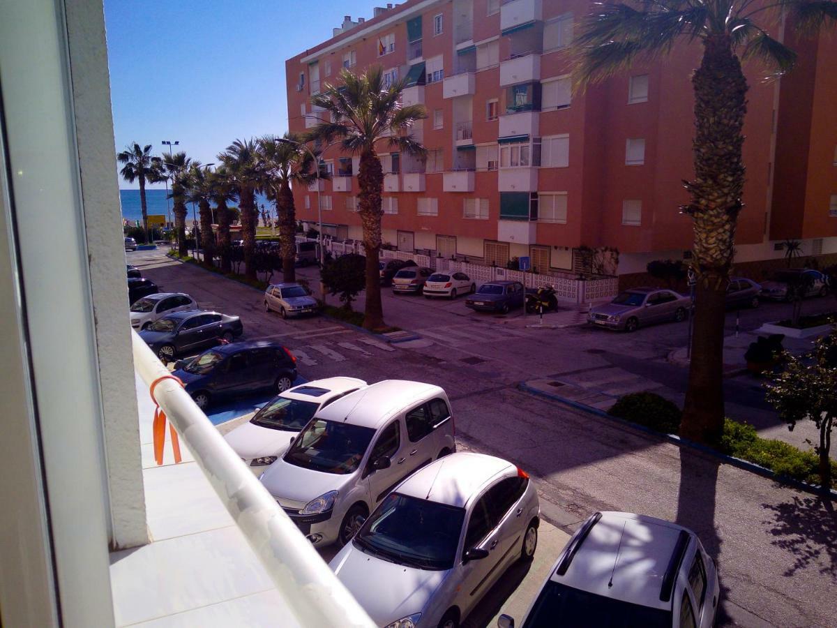 Apartamentos PLAYA LA CALA Parking gratuito Malaga Bagian luar foto