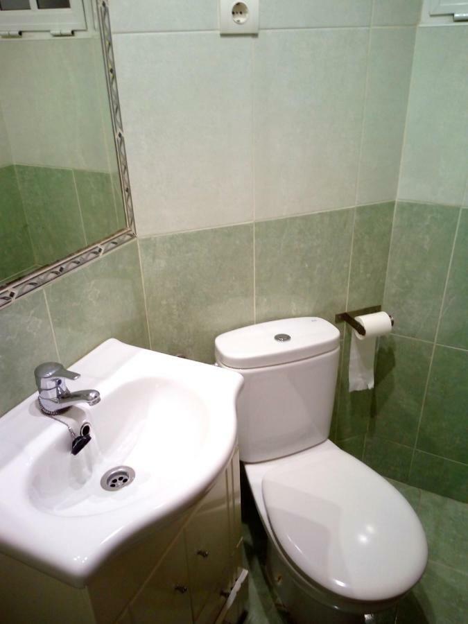 Apartamentos PLAYA LA CALA Parking gratuito Malaga Bagian luar foto