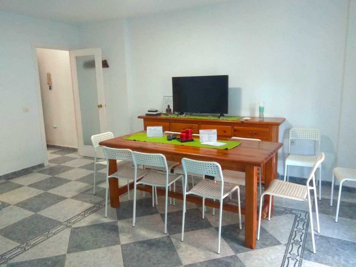 Apartamentos PLAYA LA CALA Parking gratuito Malaga Bagian luar foto